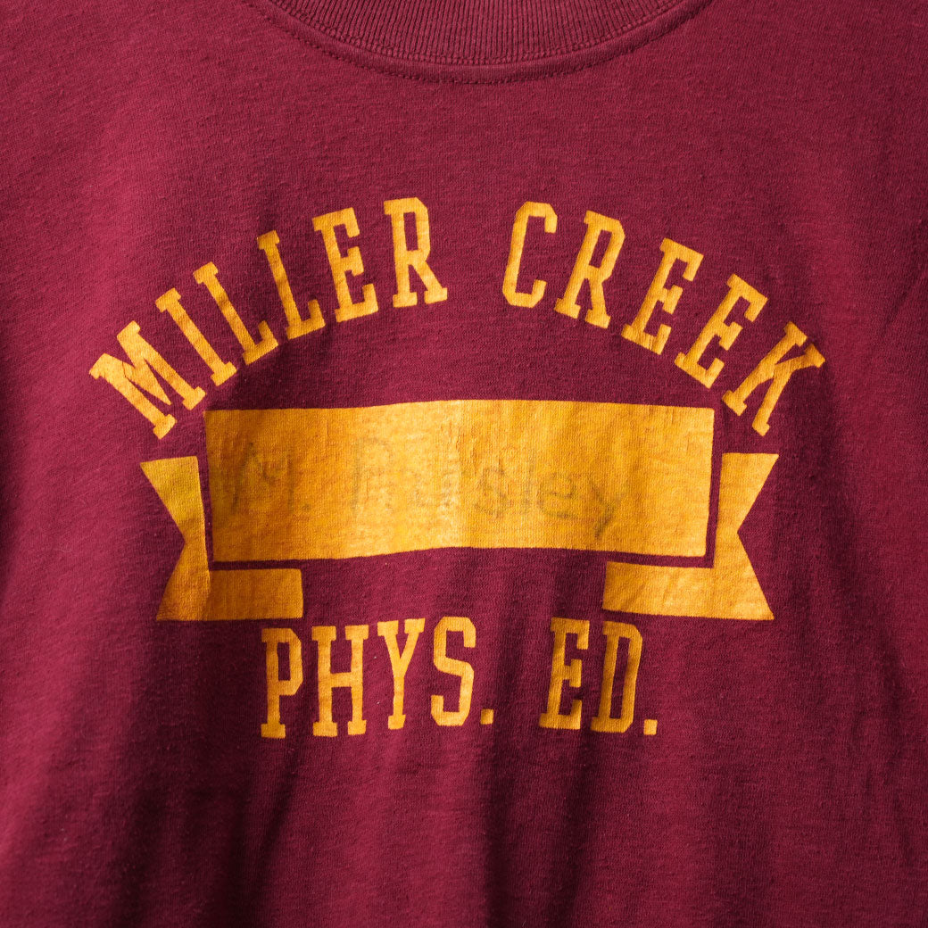 【Vintage Stock】ヴィンテージTシャツ MILLER CREEK エンジ × イエロー