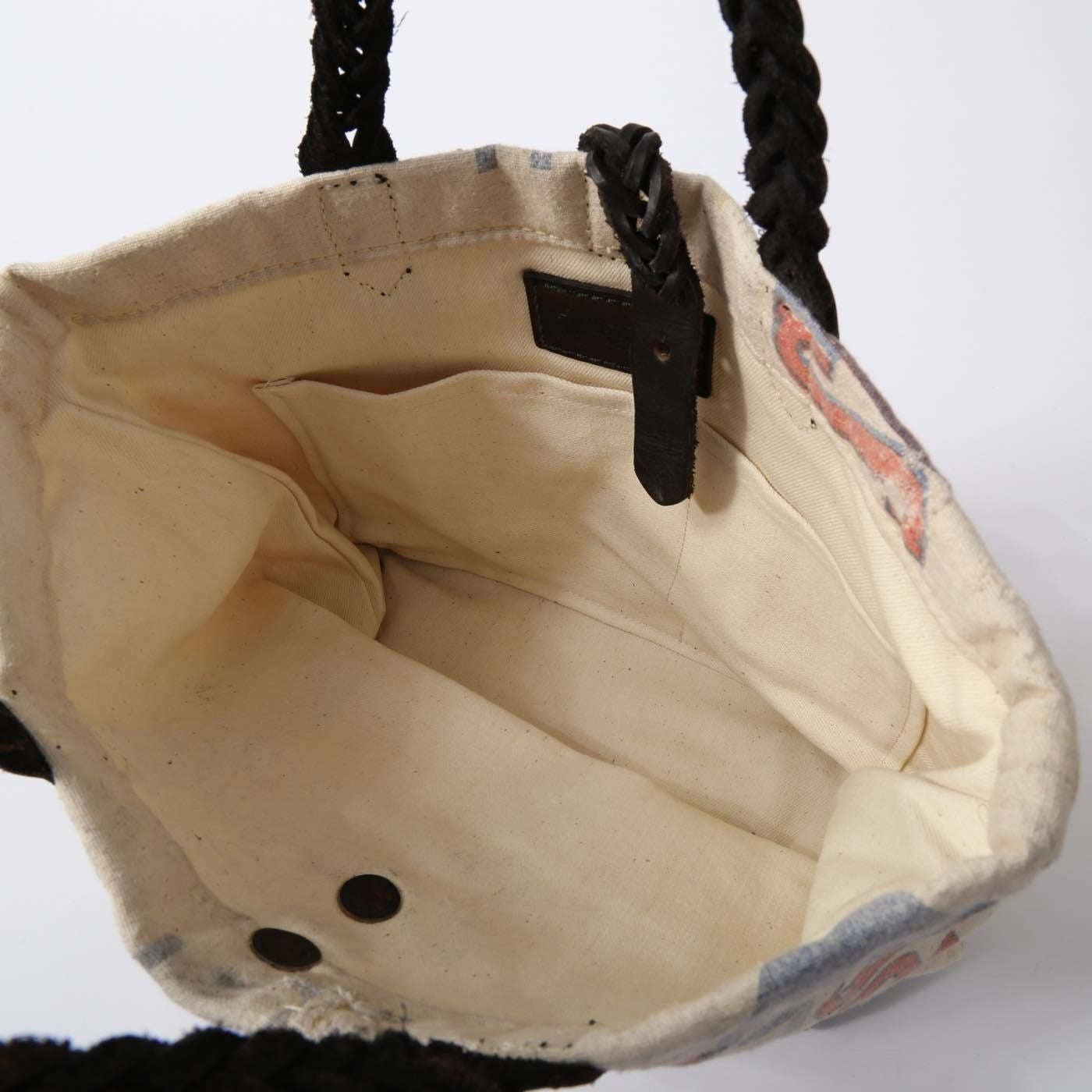 トートバッグ(TK-09WH)(1950USビンテージFeedsac(穀物袋)リメイク)|T.K GARMENT SUPPLY|リメイク・リサイクル・ナチュラルをメインコンセプトとして掲げたブランド3