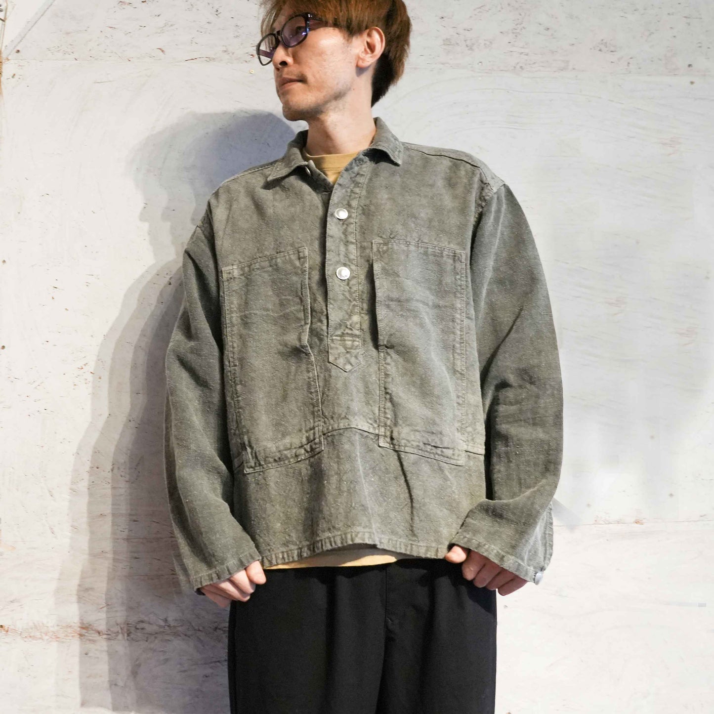 デッキシャツジャケット TKR-J2001(イタリアンリネン)|T.K GARMENT SUPPLY|リメイク・リサイクル・ナチュラルをメインコンセプトとして掲げたブランド 着用イメージ