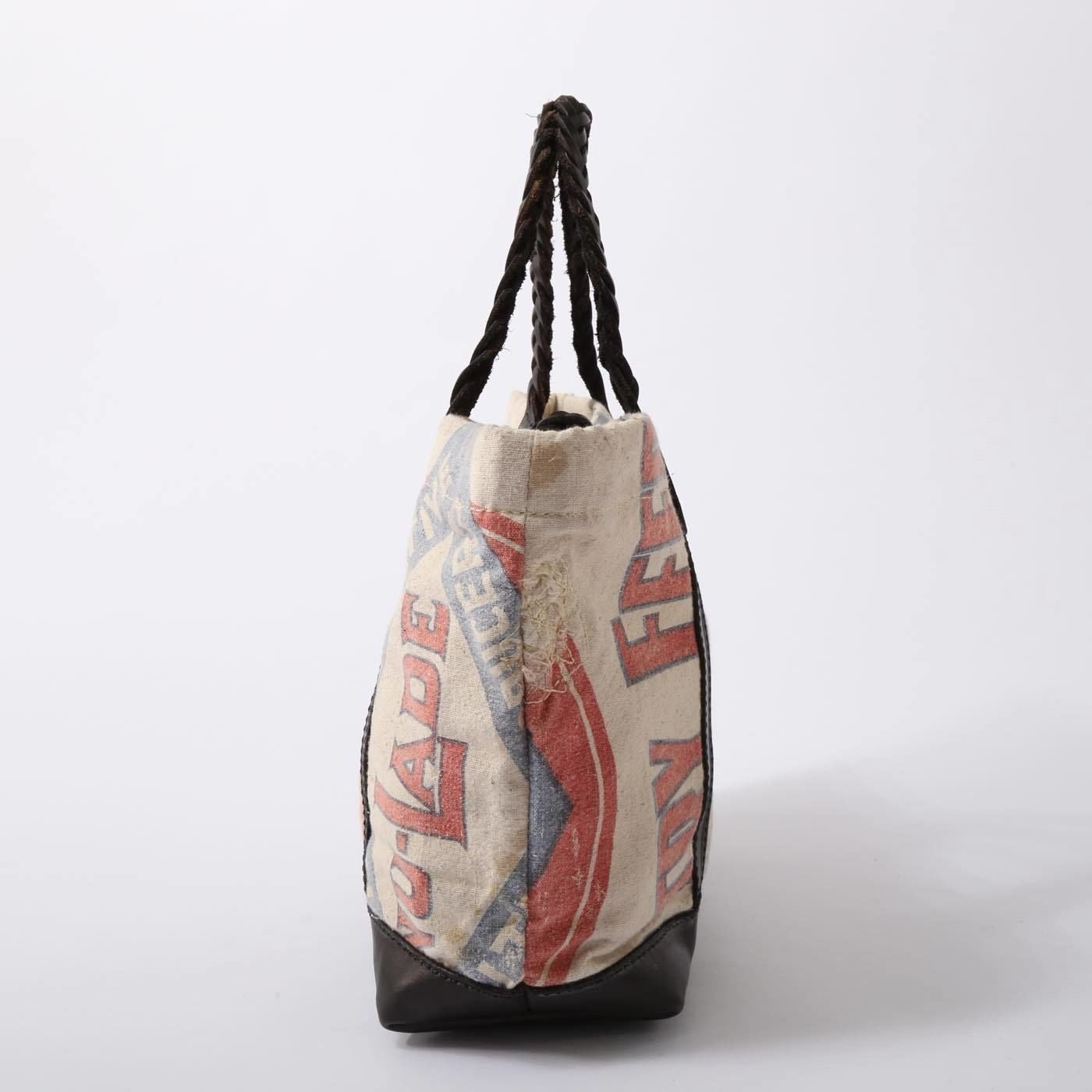 トートバッグ(TK-09WH)(1950USビンテージFeedsac(穀物袋)リメイク)|T.K GARMENT SUPPLY|リメイク・リサイクル・ナチュラルをメインコンセプトとして掲げたブランド5