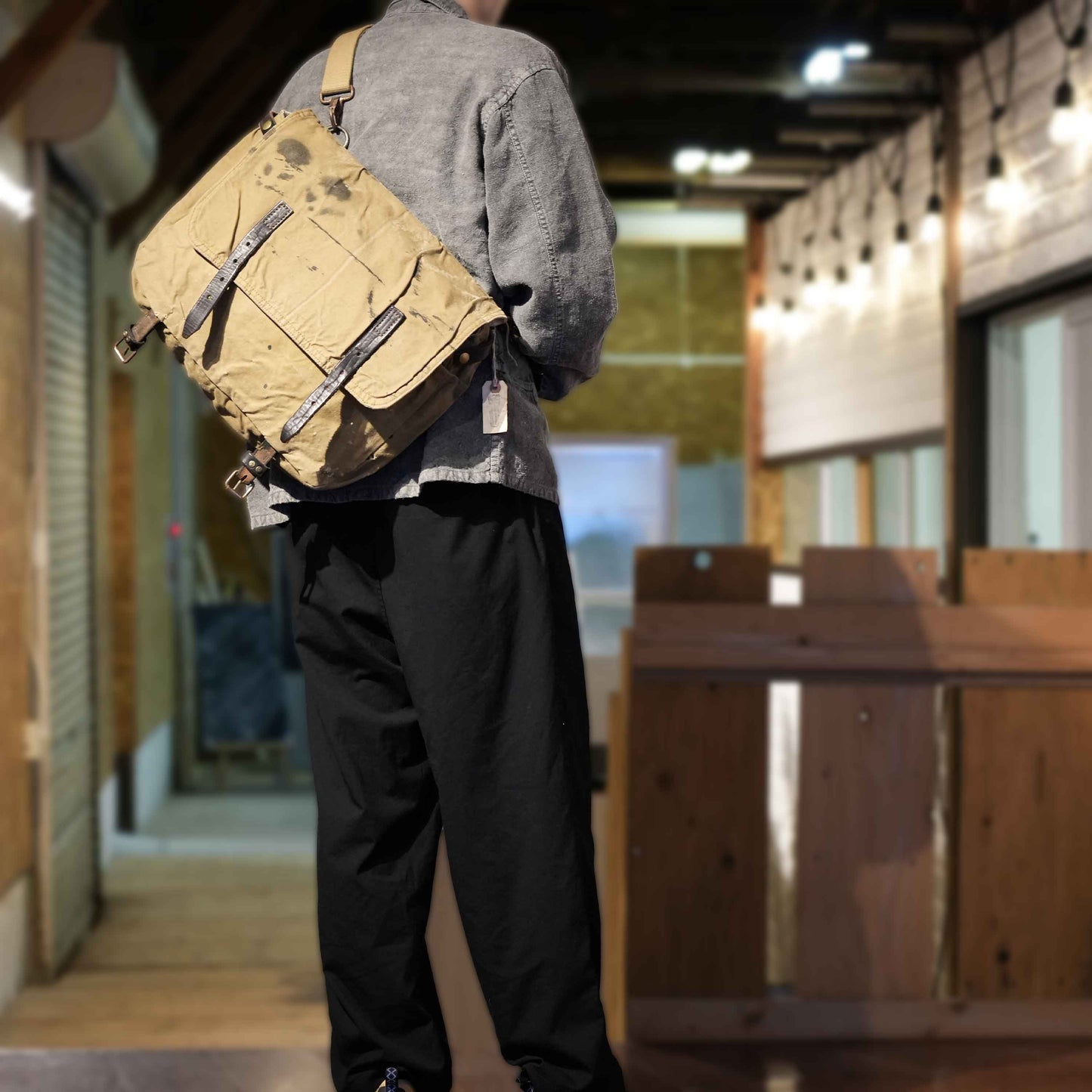 ポストマンBAG(60sフランスミリタリーテントリメイク)|T.K GARMENT SUPPLY|リメイク・リサイクル・ナチュラルをメインコンセプトとして掲げたブランド9